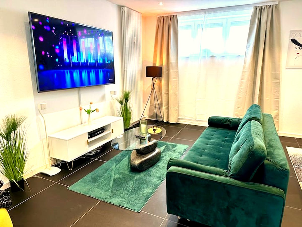 Luxx Home BC - Stilvoller Bungalow in Biberach